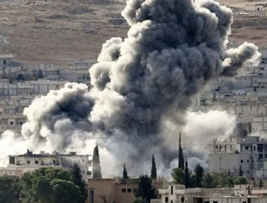 Αεροπορικές επιδρομές στην Συρία με αποτέλεσμα να χάσουν 23 άμαχοι την ζωή τους